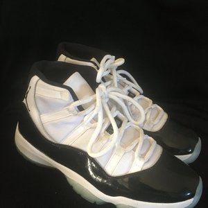 Nike Jordan 11 Retros Size 9